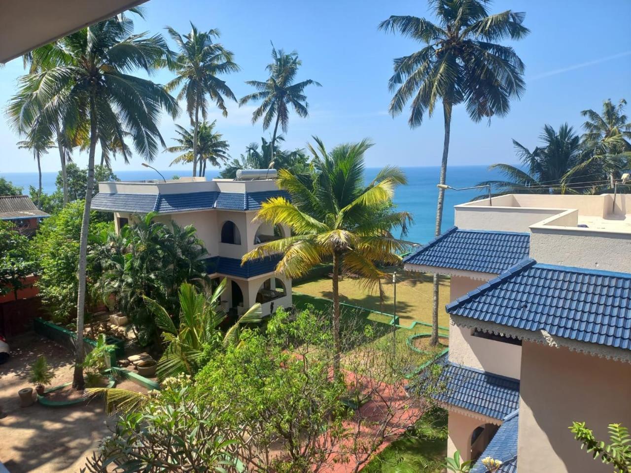 Seashore Beach Resort Варкала Екстериор снимка
