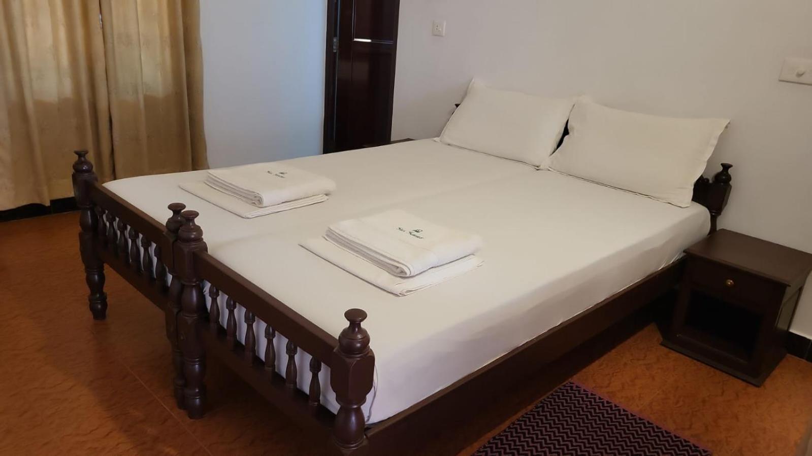 Seashore Beach Resort Варкала Екстериор снимка